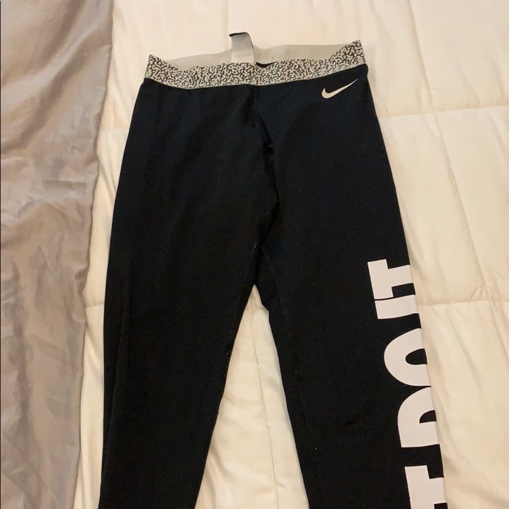 Nike fleece lined leggings